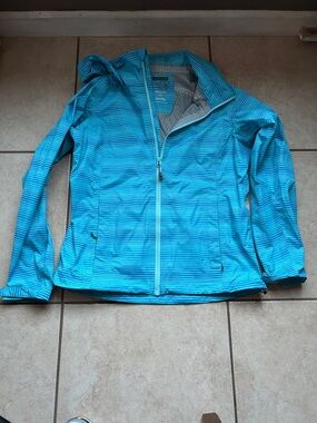 Mountain Hardwear Teal Striped Hooded Ski Jacket